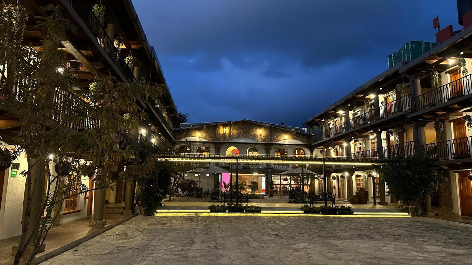 Hotel Muk'Ul Na Сан-Кристобаль-де-Ла-Касас Экстерьер фото